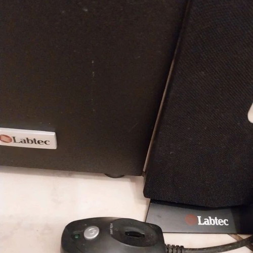Labtec Pulse 285 speakers like new, black color