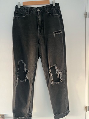 Stradivarius Ripped Mom Jeans Dark Grey Washed Black Size EU 38