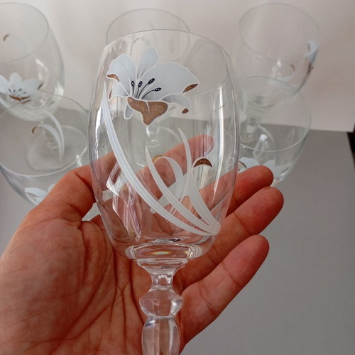 Bohemia Crystal Stemmed Glasses set of 6 like new, 18cm