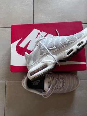 Nike Air Max Plus TN triple white sneakers like new, size 44