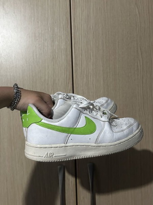 Nike Air Force 1 '07 sneakers used, size 37, white with green details