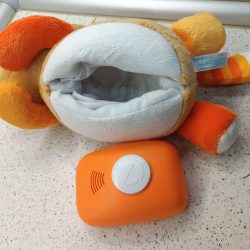 Baby Clementoni Cat Plush Toy like new, relaxing and soothing for 0+ months