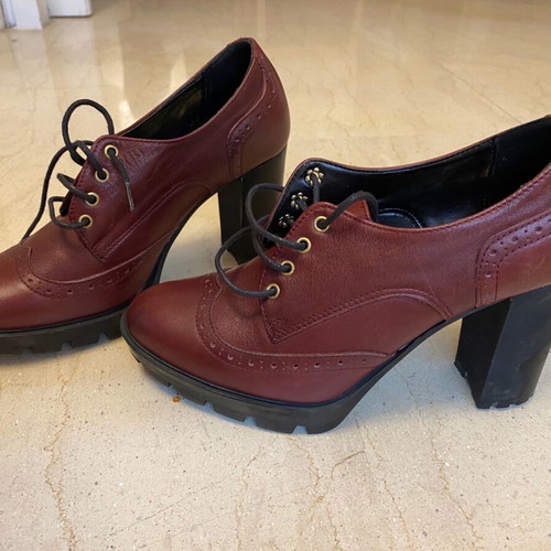 Mark Milan leather ankle boots burgundy like new, size 37