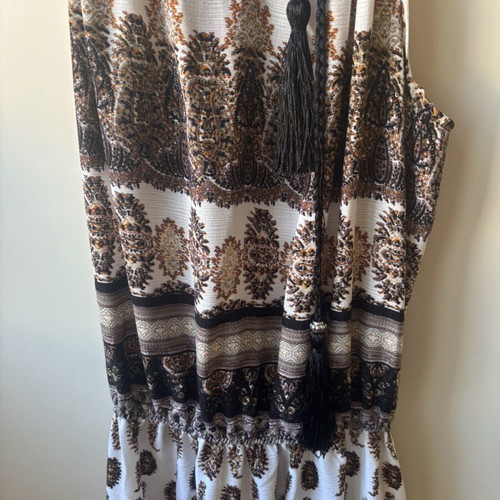 Dress like new, black and beige, one size