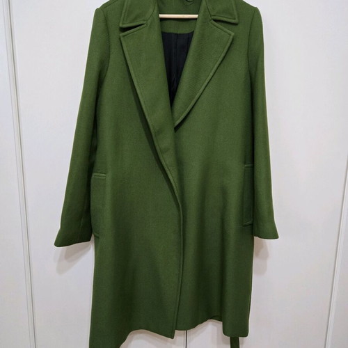 Zara coat green like new, size medium
