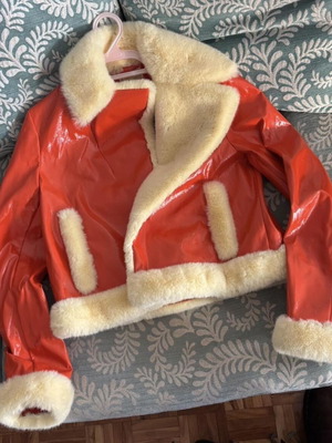 Jayley patent and faux fur coat orange like new