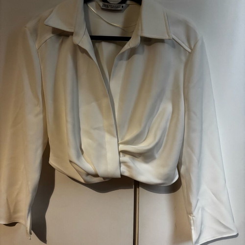 Crop top shirt Zara with long sleeve white, like new, size XS
