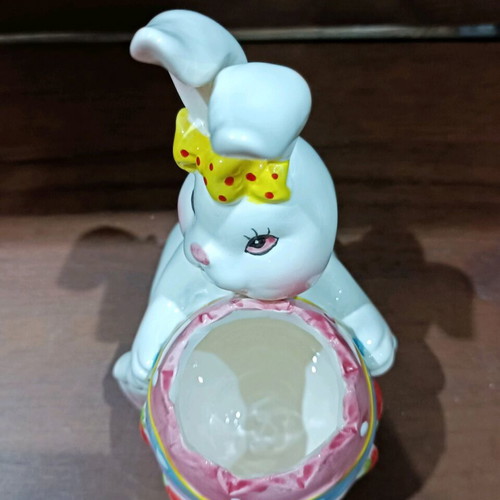 Vintage Easter egg holder bunny new