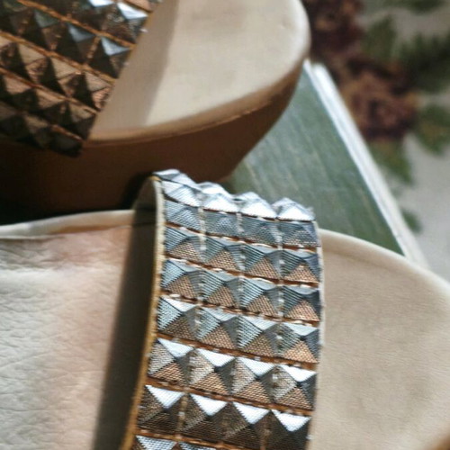 High-heeled sandals used, size 41, beige with silver design