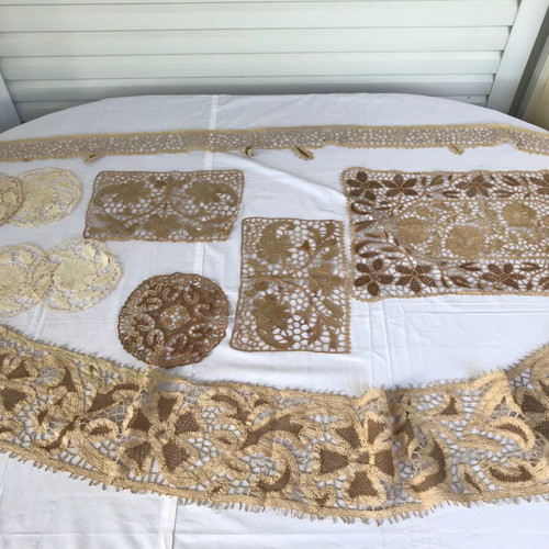 Handmade embroidery set used with discoloration