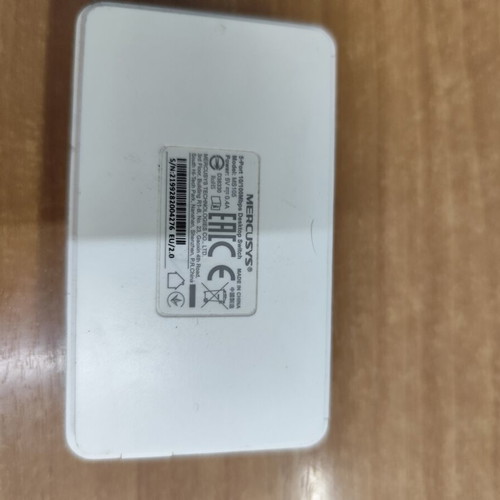 Mercusys 5-Port Desktop Switch used, 10/100 Mbps Ethernet