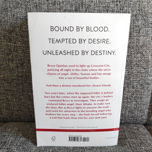 House of Earth and Blood by Sarah J. Maas, like new