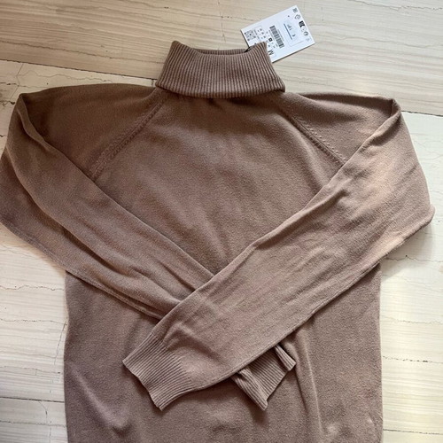Zara turtleneck sweater new, beige, size S-M