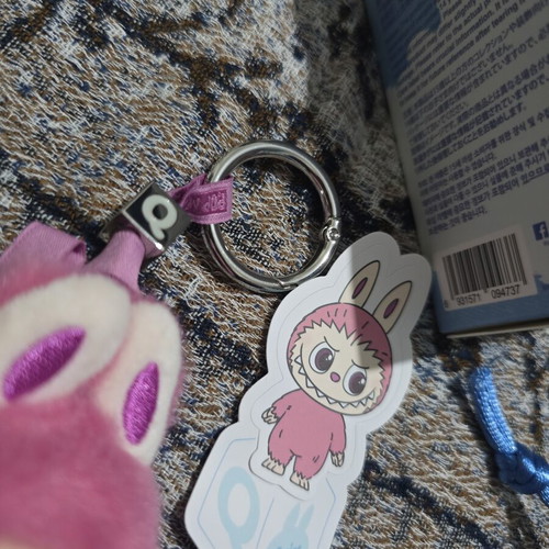Labubu Pin for Love collectible toy new