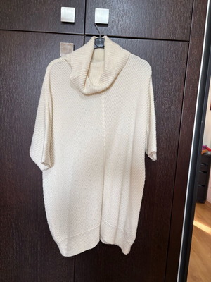 Knitted dress used white size L