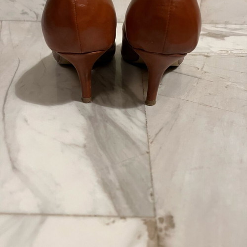Dexim pumps used, tan color, low heel, size 39