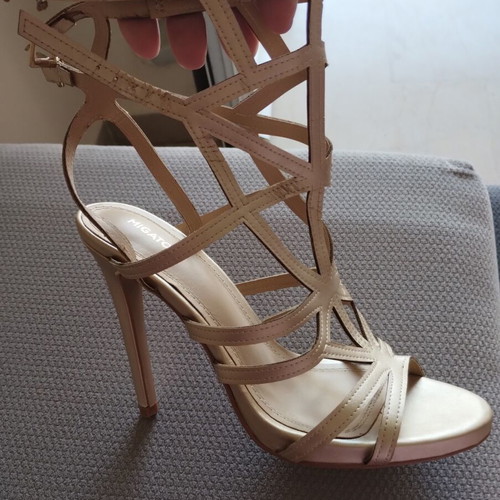 Migato gold sandals size 38 like new
