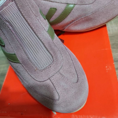 DKNY sneakers pink suede used, size 37.5 women's
