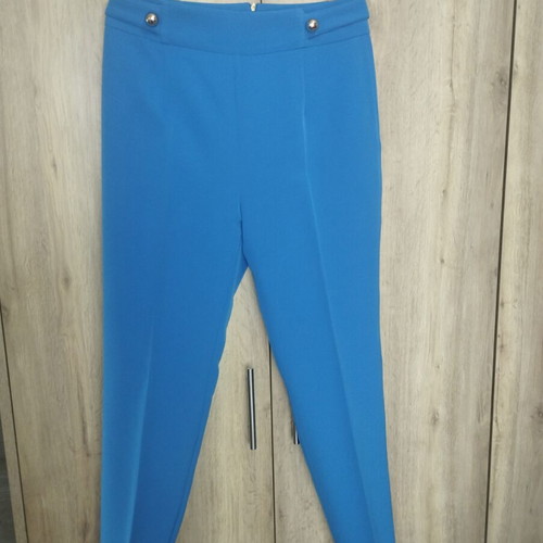 Lynne women's suit set blue like new
