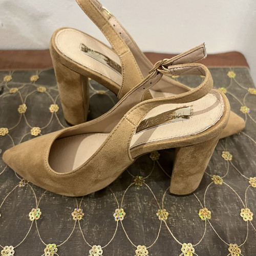 Beige pumps size 36, 11cm heel