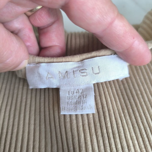 Summer dress L-XL 95% cotton beige like new