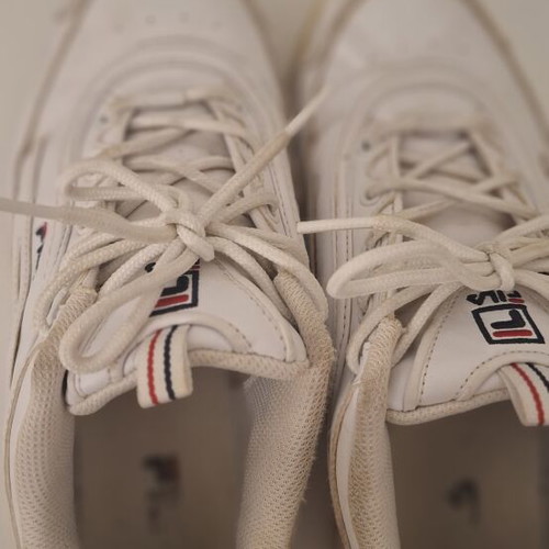 Fila women's athletic shoes size 38.5 like new, white