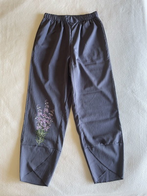 Summer blue-gray pants with print like new, elastic waist, pockets