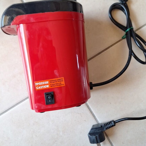 Popcorn maker new