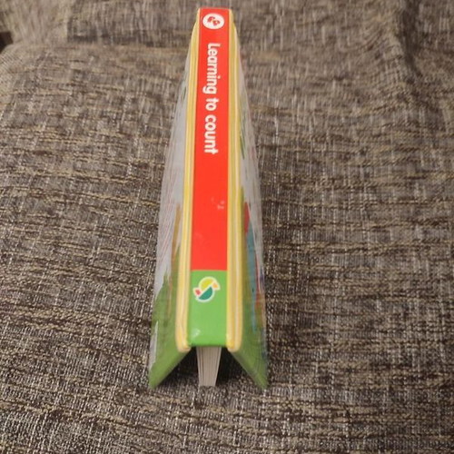 Fisher-Price Learning to Count book new, English, ages 24+ months
