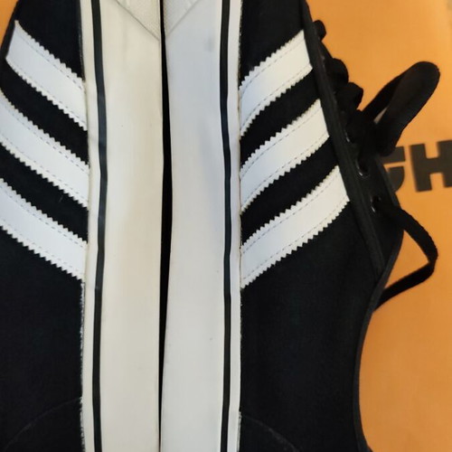 Adidas shoes like new, black leather-suede, size 46