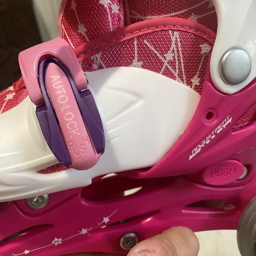 Smj Sport Roller skates used, kids size 26-29 with pads