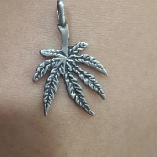 Vintage 925 pendant necklace like new, silver