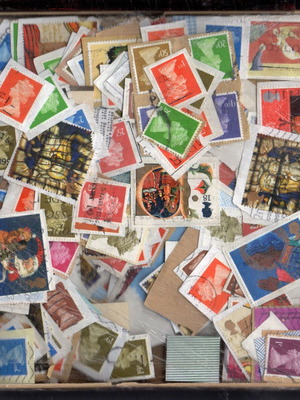 Stamps used from Great Britain, pack of 100++ grams