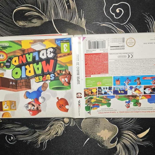 Super Mario 3D Land for Nintendo 3DS like new, complete set
