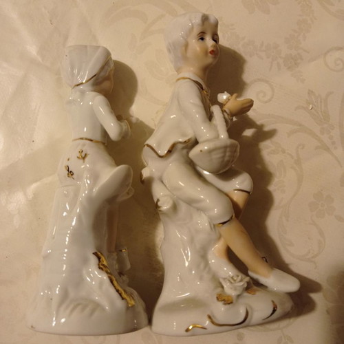 Porcelain decorative children figures used, set of 2