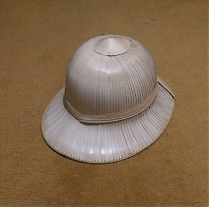 Αυθεντικό ινδονησιακό καπέλο από μπαμπού