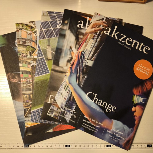Akzente magazine 5 issues in English, excellent condition