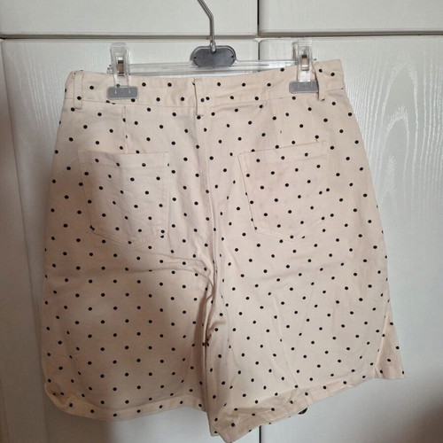 Shein beige denim bermuda shorts with black polka dots, like new, size M