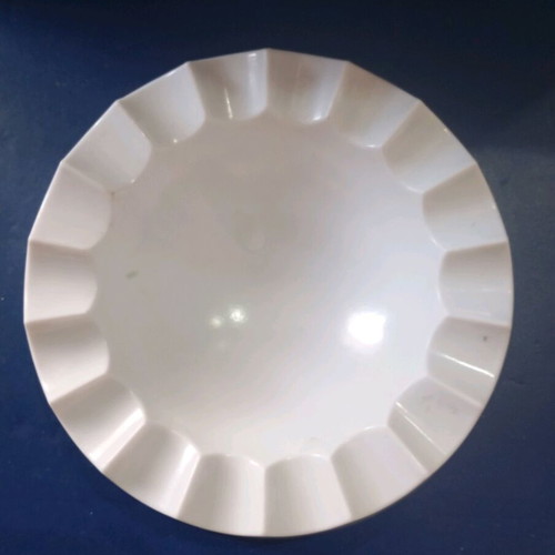 Advertising ashtray used plastic Papastratos Old Navy vintage