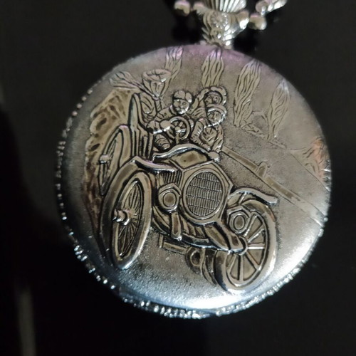 STEVEL pocket watch Quartz like new, silver