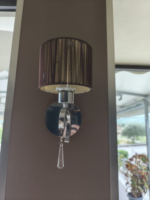 Lilly wall lights like new, set of 9