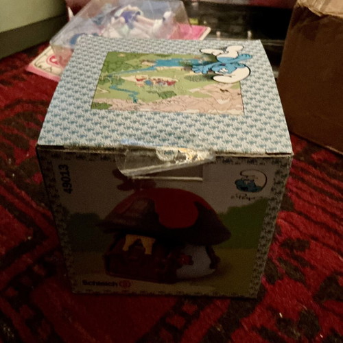Vintage Schleich Smurf Mushroom House 49013 new, collectible