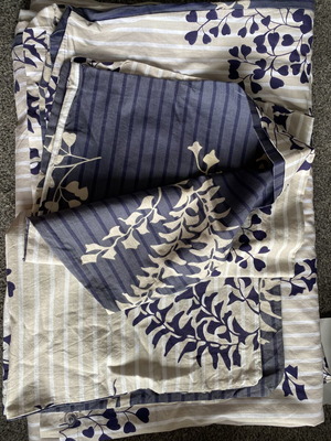 King size quilt cover and two pillow cases like new, 100% cotton
