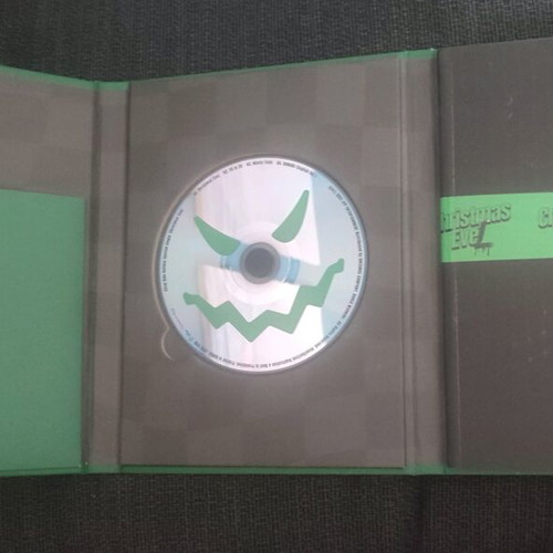Stray Kids Christmas Evel Green version like new