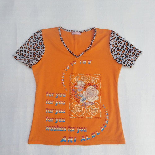Vintage women's t-shirt with leopard sleeves, like new, orange