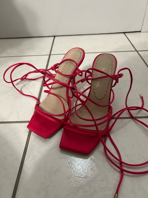 Satin sandals with laces like new, pink, size 37