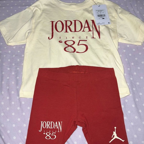 Jordan unisex set new with tags