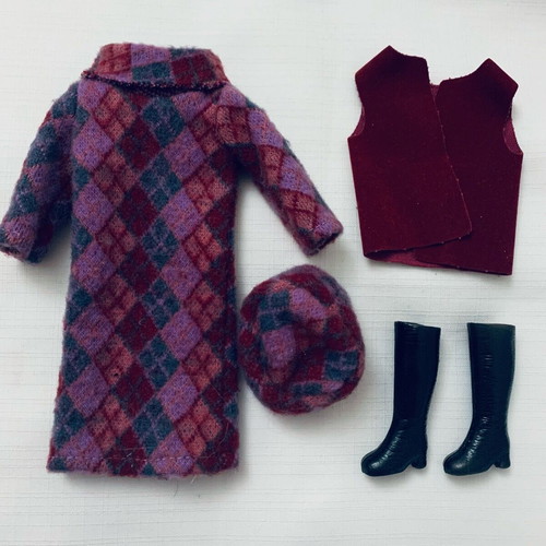 BIBIBO MELONTY set like new with dress, hat, vest and boots