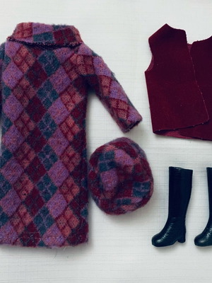 BIBIBO MELONTY set like new with dress, hat, vest and boots