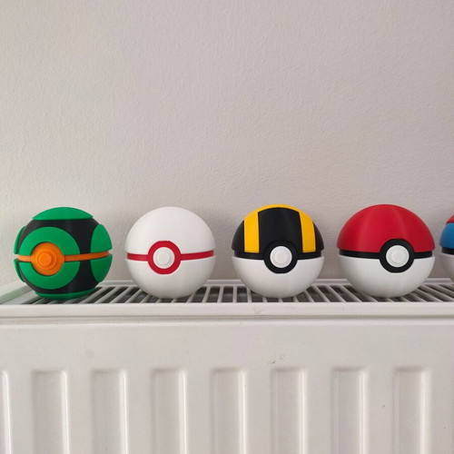 Pokemon Poke Ball set of 8 new